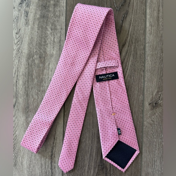 Nautica Men’s Neck Tie Standard Length 58” Width 3.25” Pink Polkadot 100% Silk - Picture 1 of 16